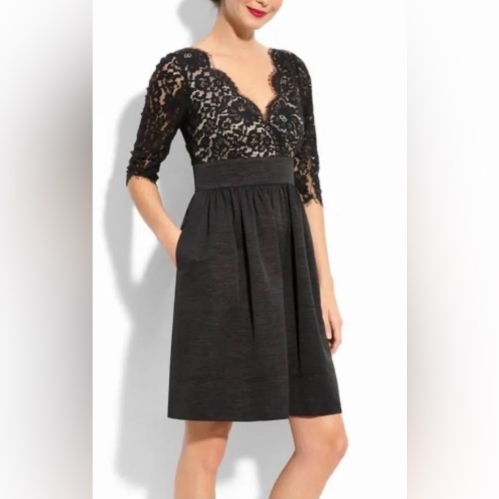 Eliza J Lace & Faille Fit & Flare
Sweatheart Neckline Black Plus Size